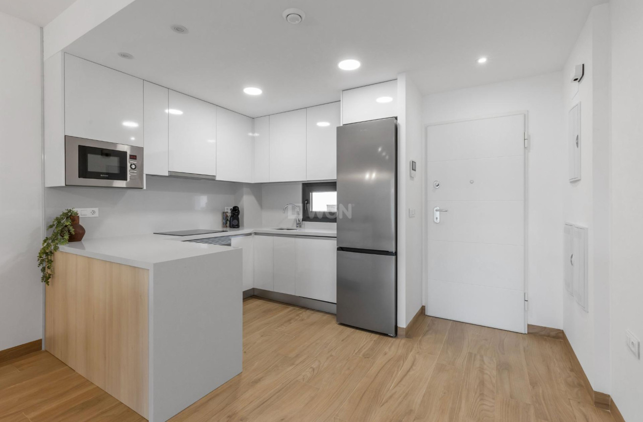 Odsprzedaż - Bungalow - Torrevieja - Los Balcones - Los Altos del Edén