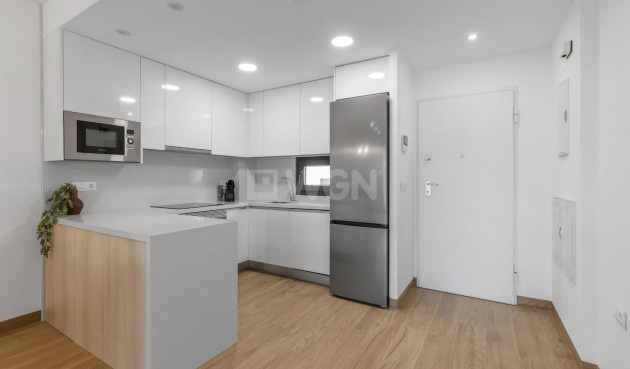 Odsprzedaż - Bungalow - Torrevieja - Los Balcones - Los Altos del Edén