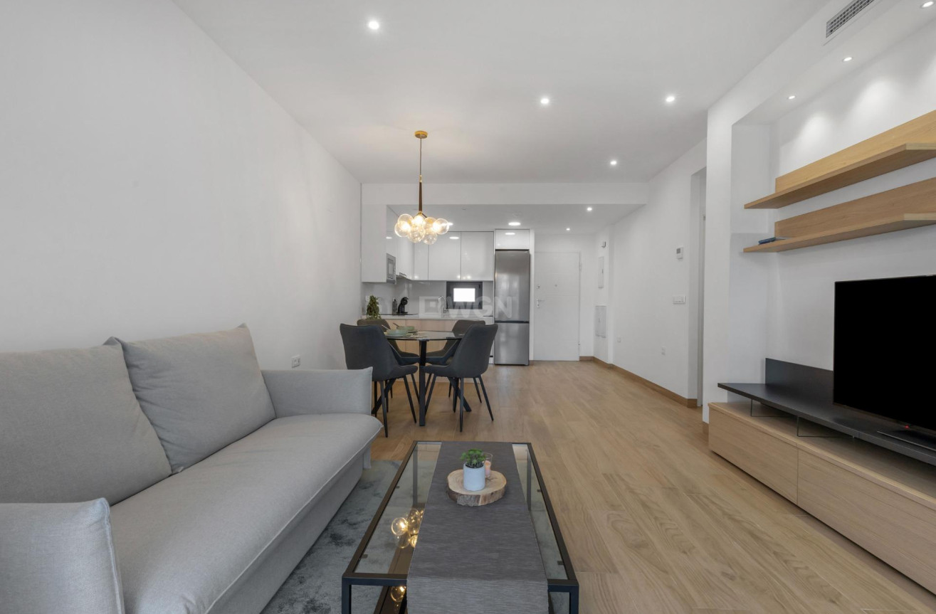 Odsprzedaż - Bungalow - Torrevieja - Los Balcones - Los Altos del Edén