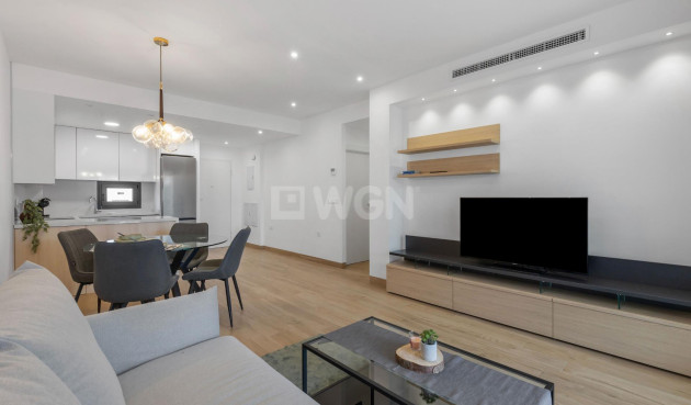 Odsprzedaż - Bungalow - Torrevieja - Los Balcones - Los Altos del Edén