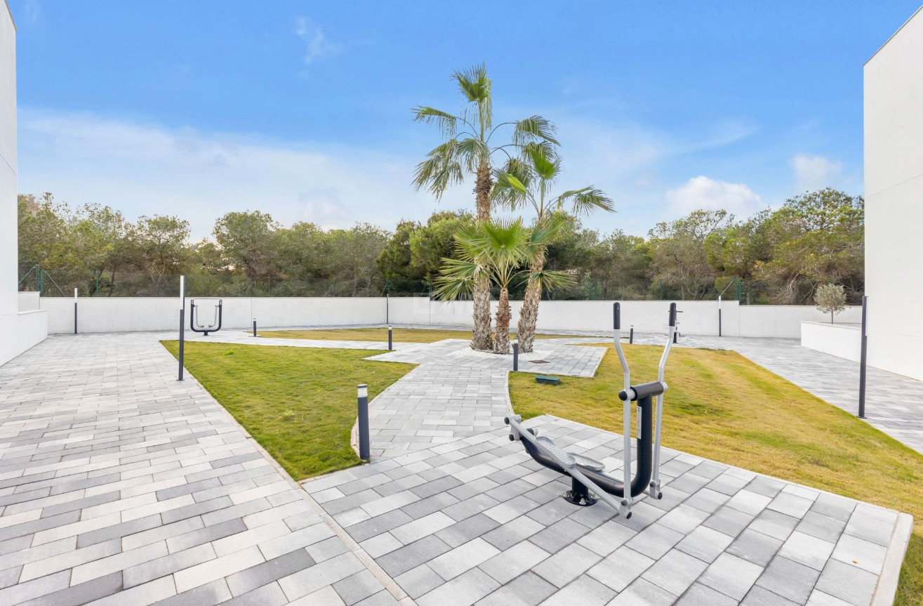 Odsprzedaż - Bungalow - Torrevieja - Los Balcones - Los Altos del Edén