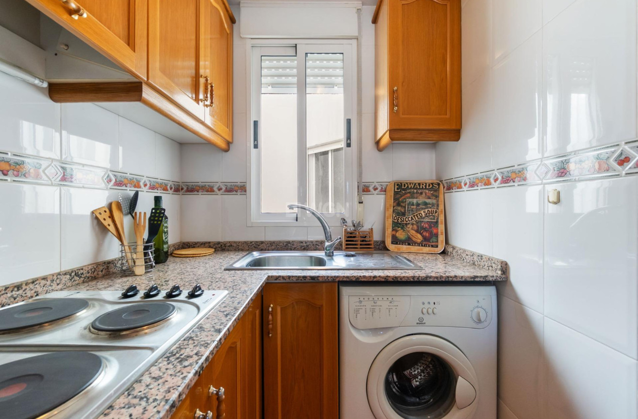 Odsprzedaż - Daszek - Torrevieja - Centro