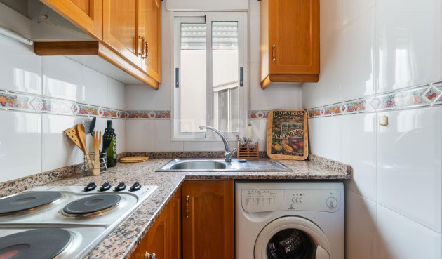 Odsprzedaż - Daszek - Torrevieja - Centro