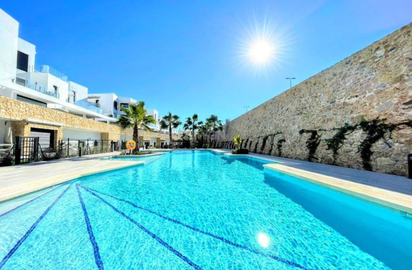 Odsprzedaż - Mieszkanie w bloku - Villamartin - Costa Blanca