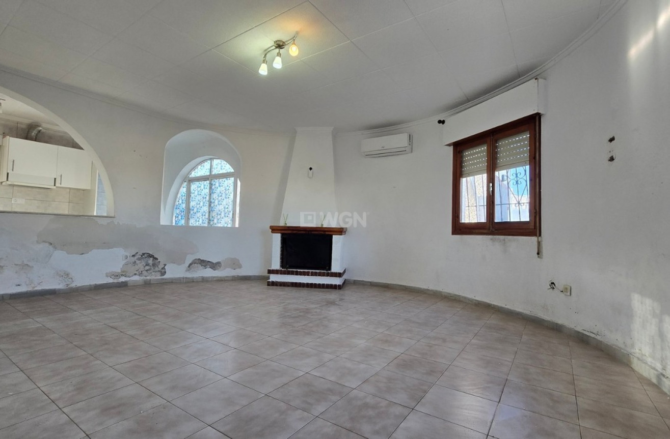 Odsprzedaż - Villa - Torrevieja - Costa Blanca