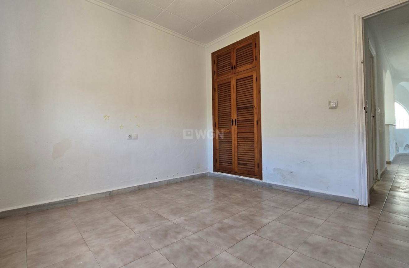 Odsprzedaż - Villa - Torrevieja - Costa Blanca