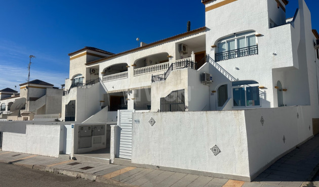 Odsprzedaż - Mieszkanie w bloku - Orihuela - Inland