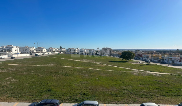 Odsprzedaż - Mieszkanie w bloku - Orihuela - Inland