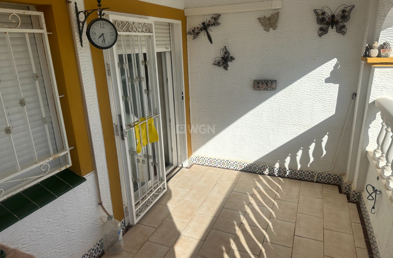 Odsprzedaż - Mieszkanie w bloku - Orihuela - Inland