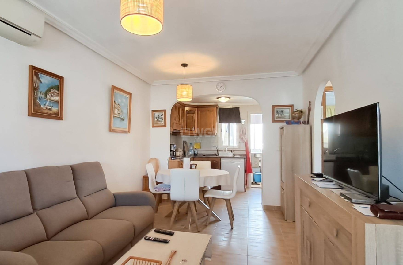 Resale - Apartment / flat - Torrevieja - Parque Acuático - Sector 25