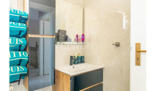 Odsprzedaż - Kamienica - Torrevieja - Los Balcones - Los Altos del Edén