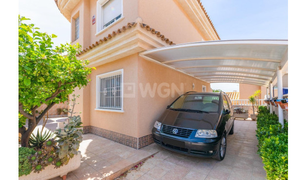 Odsprzedaż - Kamienica - Torrevieja - Los Balcones - Los Altos del Edén