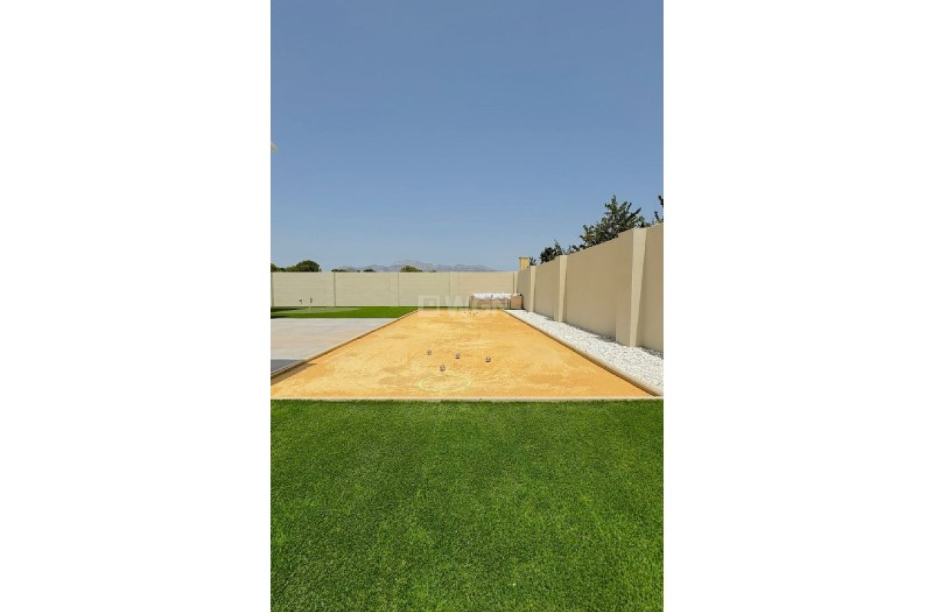 Odsprzedaż - Villa - Alfas del Pí - Costa Blanca