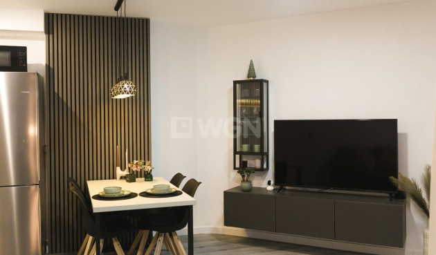 Odsprzedaż - Mieszkanie w bloku - Torrevieja - Curva Del Palangre