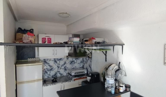 Odsprzedaż - Mieszkanie w bloku - Torrevieja - Punta Prima