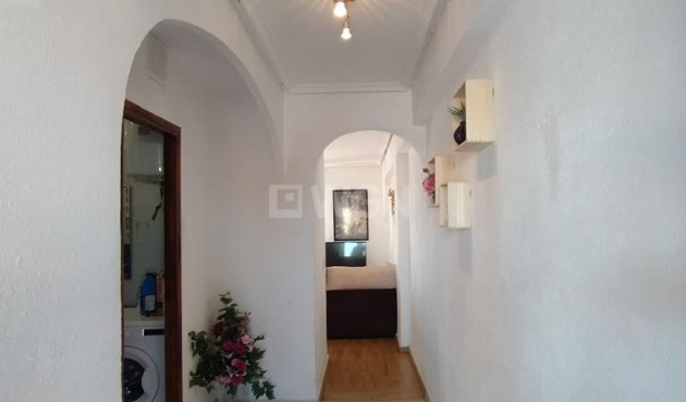 Odsprzedaż - Mieszkanie w bloku - Torrevieja - Punta Prima
