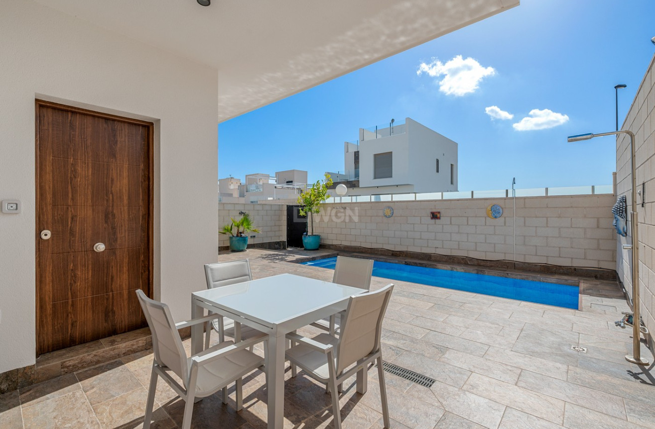 Resale - Villa - Orihuela - Inland