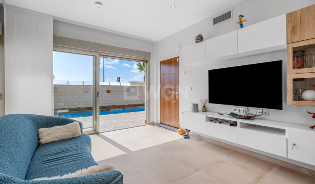 Resale - Villa - Orihuela - Inland