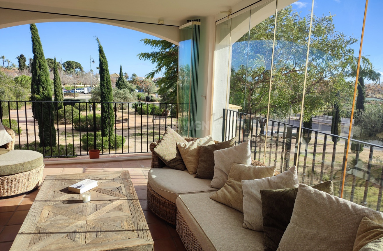 Odsprzedaż - Mieszkanie w bloku - Hacienda Riquelme Golf Resort - Inland