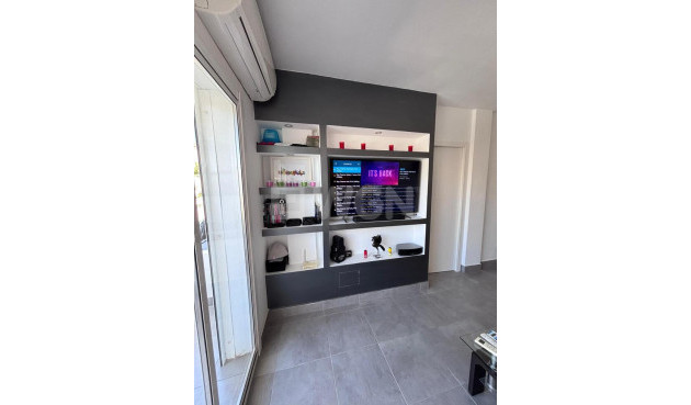 Odsprzedaż - Mieszkanie w bloku - Villamartin - Costa Blanca