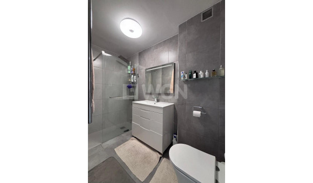 Odsprzedaż - Mieszkanie w bloku - Villamartin - Costa Blanca