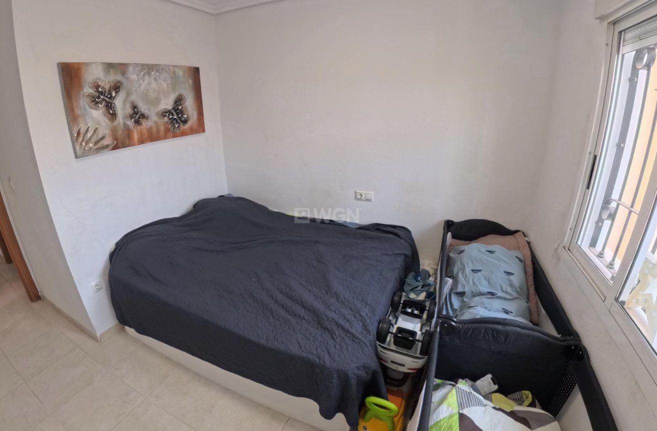 Odsprzedaż - Mieszkanie w bloku - Torrevieja - Centro