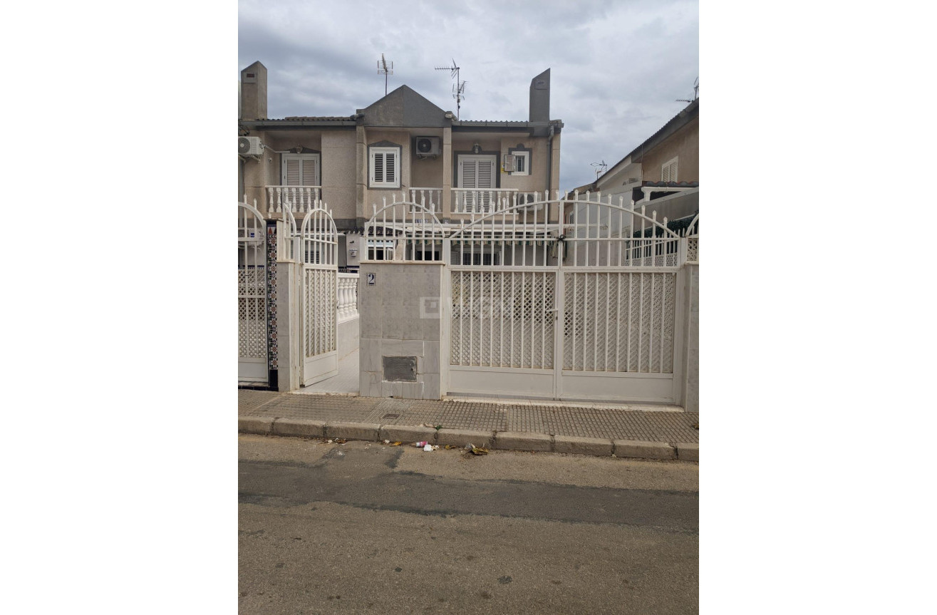 Odsprzedaż - Bungalow - San Pedro del Pinatar - Traiña