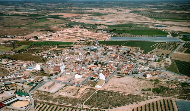 Nowy budynek - Kamienica - Avileses