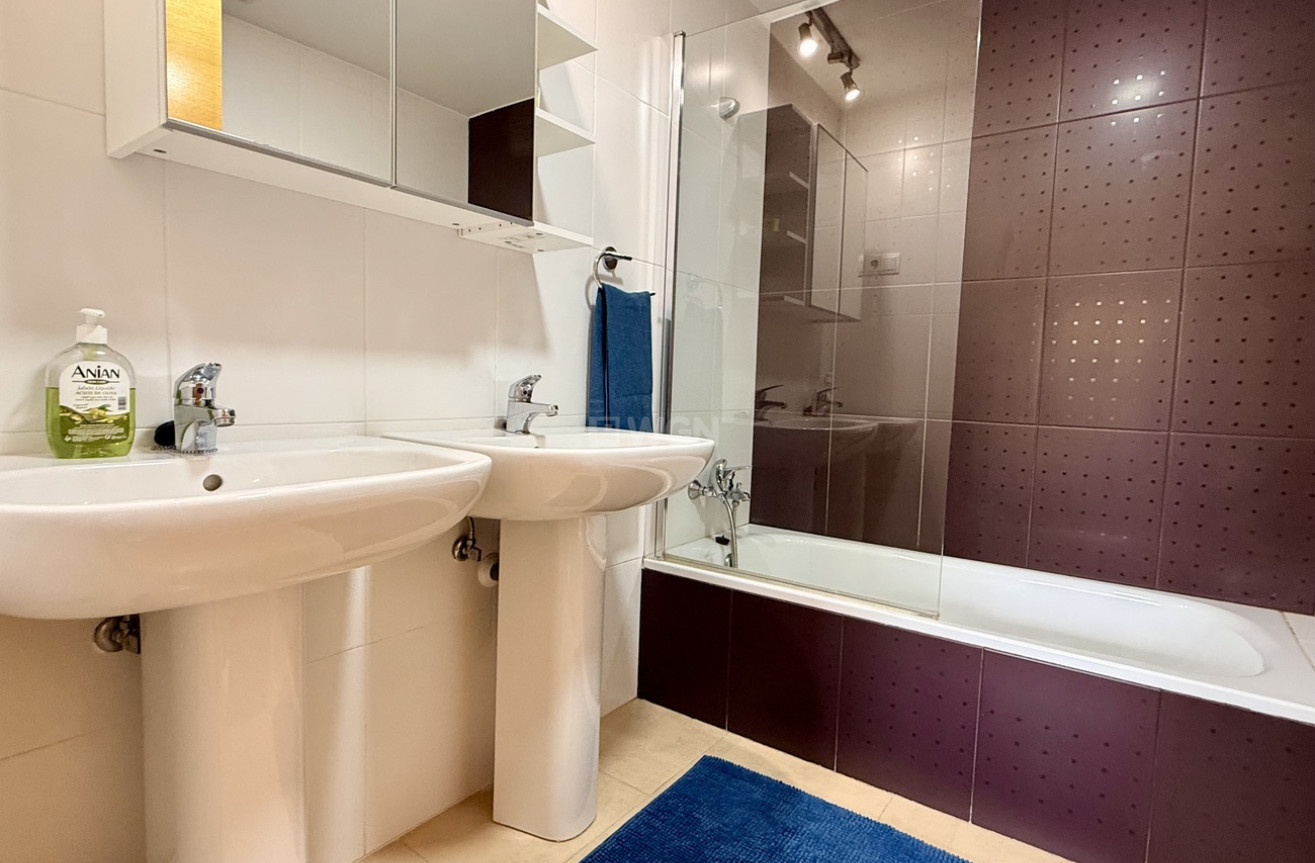 Odsprzedaż - Mieszkanie w bloku - Mar Menor Golf Resort - Costa Calida