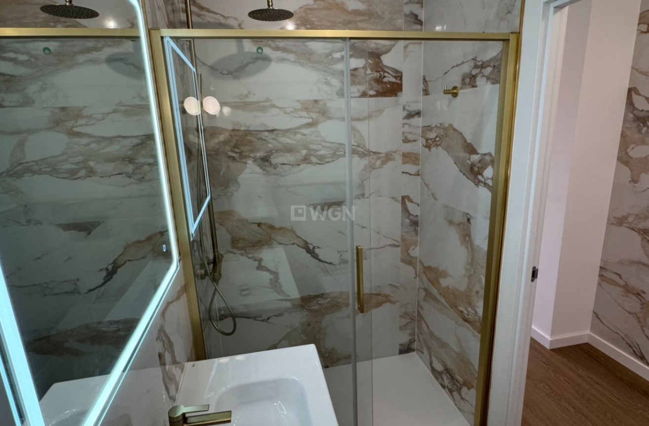 Odsprzedaż - Mieszkanie w bloku - Orihuela Costa - Costa Blanca