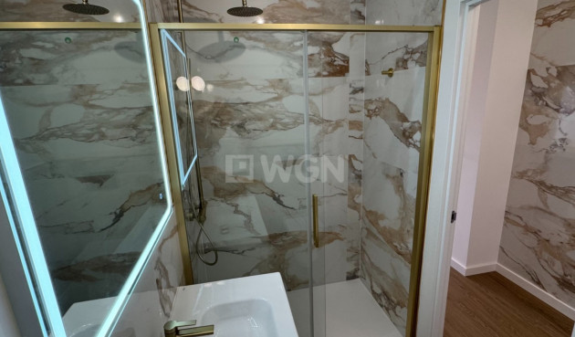 Odsprzedaż - Mieszkanie w bloku - Orihuela Costa - Costa Blanca