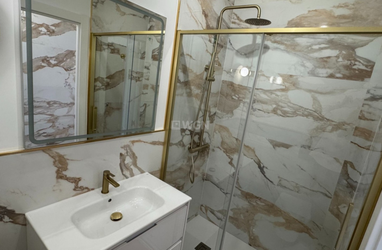 Odsprzedaż - Mieszkanie w bloku - Orihuela Costa - Costa Blanca