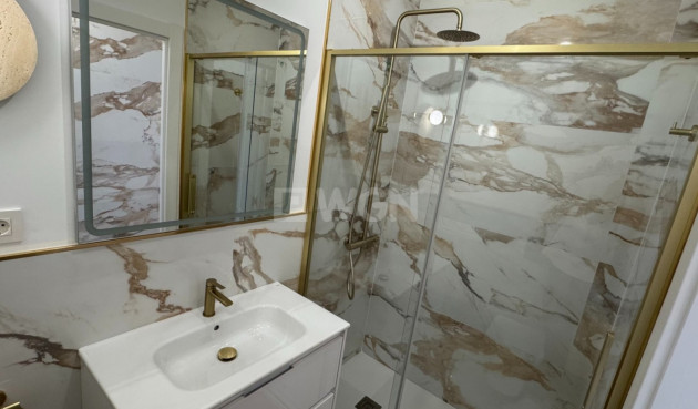 Odsprzedaż - Mieszkanie w bloku - Orihuela Costa - Costa Blanca