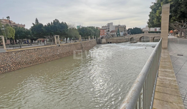 Odsprzedaż - Mieszkanie w bloku - Formentera del Segura - Palacios