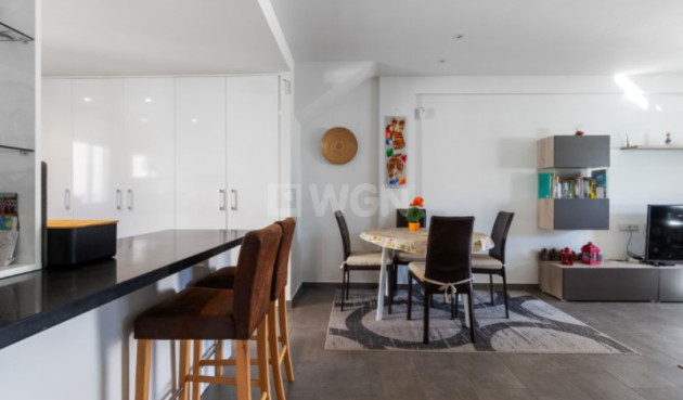 Odsprzedaż - Mieszkanie w bloku - Torrevieja - Costa Blanca