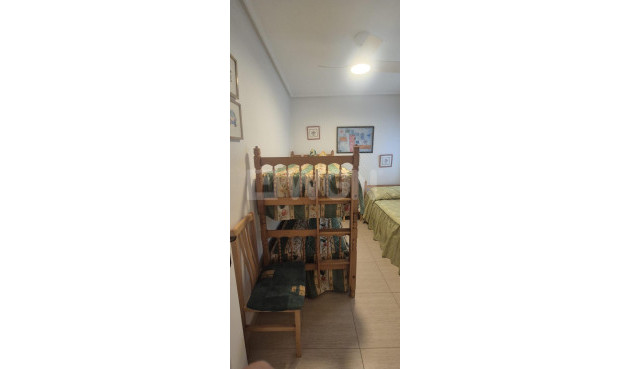 Odsprzedaż - Mieszkanie w bloku - Torrevieja - La Mata Pueblo