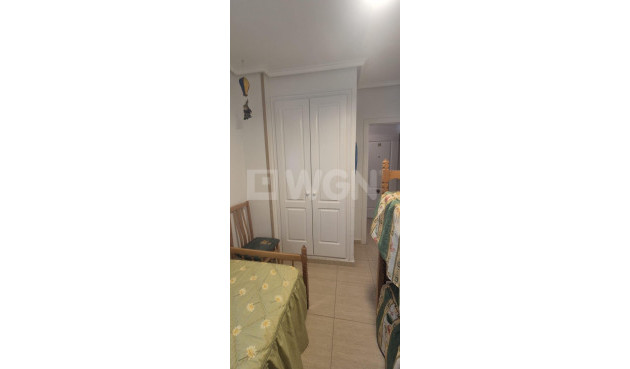 Odsprzedaż - Mieszkanie w bloku - Torrevieja - La Mata Pueblo