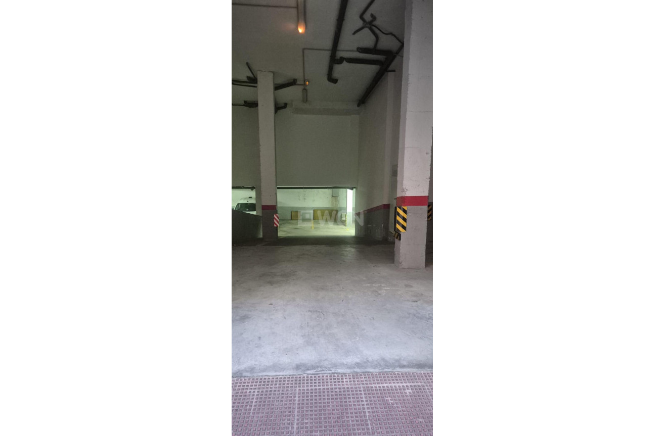 Odsprzedaż - Mieszkanie w bloku - Torrevieja - La Mata Pueblo