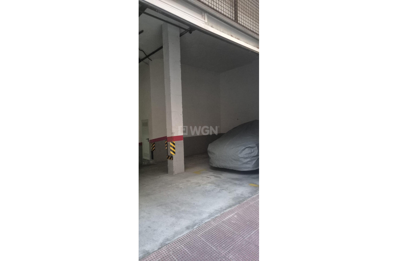 Odsprzedaż - Mieszkanie w bloku - Torrevieja - La Mata Pueblo