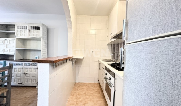 Odsprzedaż - Kamienica - Torrevieja - Costa Blanca