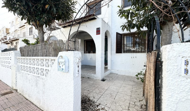 Odsprzedaż - Kamienica - Torrevieja - Costa Blanca