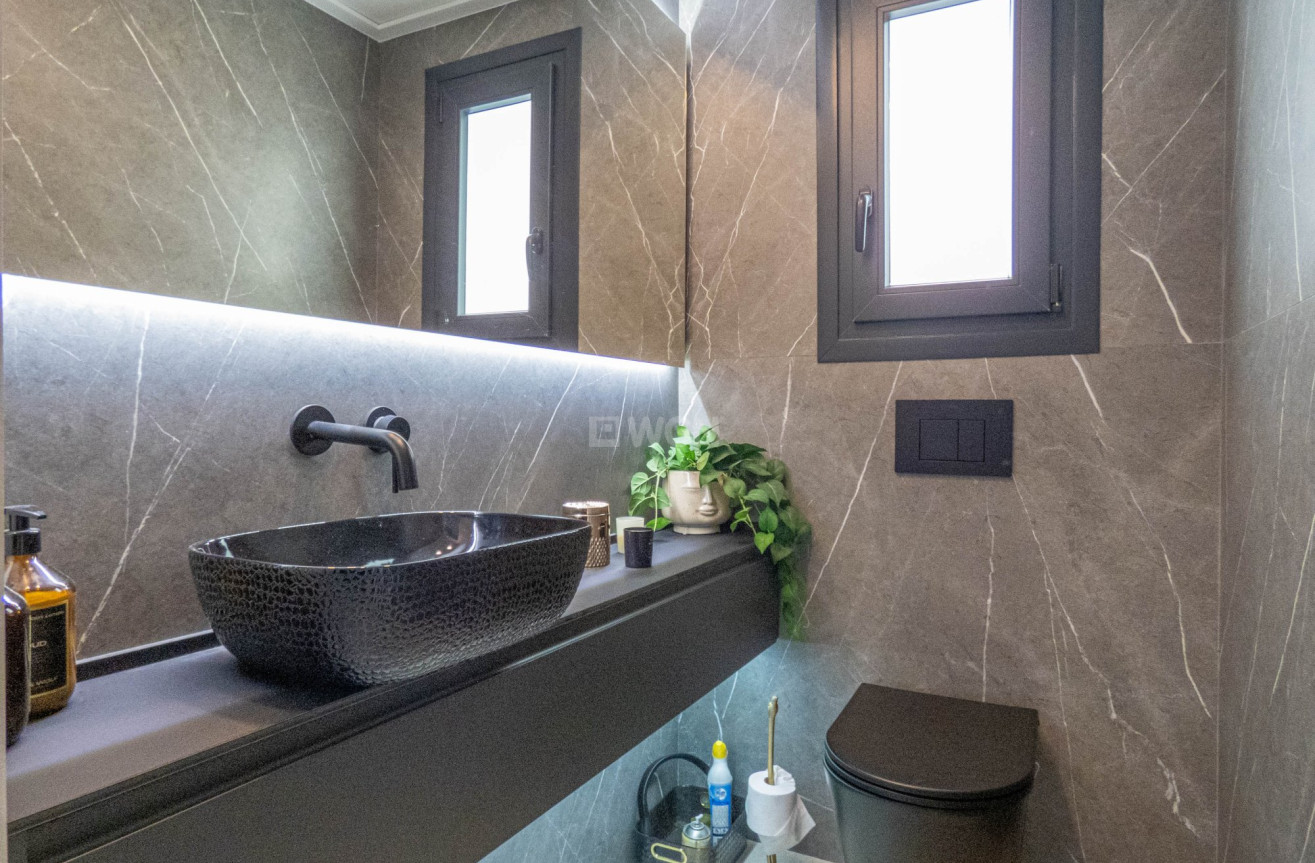 Odsprzedaż - Mieszkanie w bloku - Guardamar del Segura - Costa Blanca