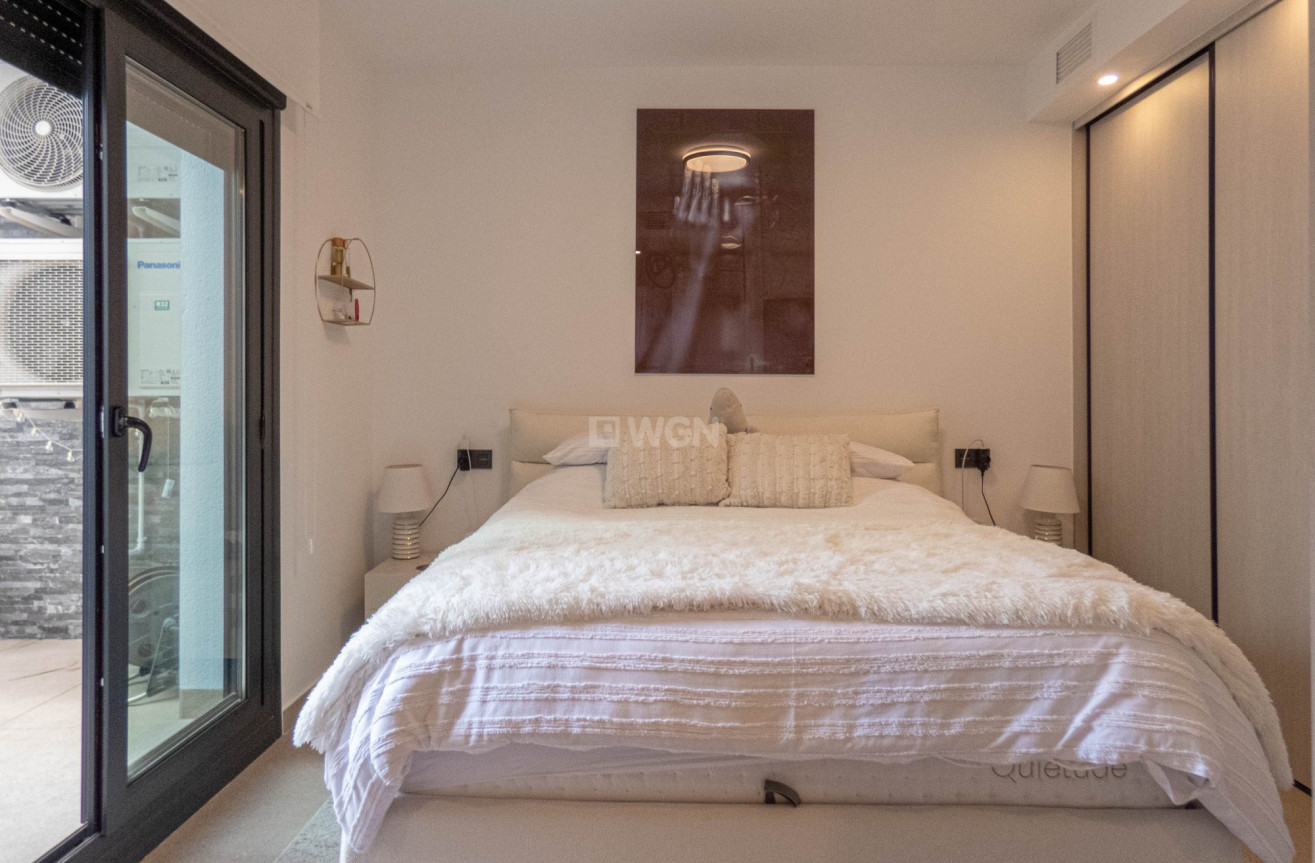 Odsprzedaż - Mieszkanie w bloku - Guardamar del Segura - Costa Blanca