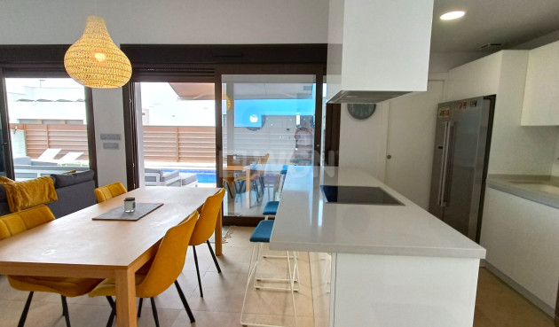 Odsprzedaż - Villa - Vistabella Golf Entre Naranjos - Inland