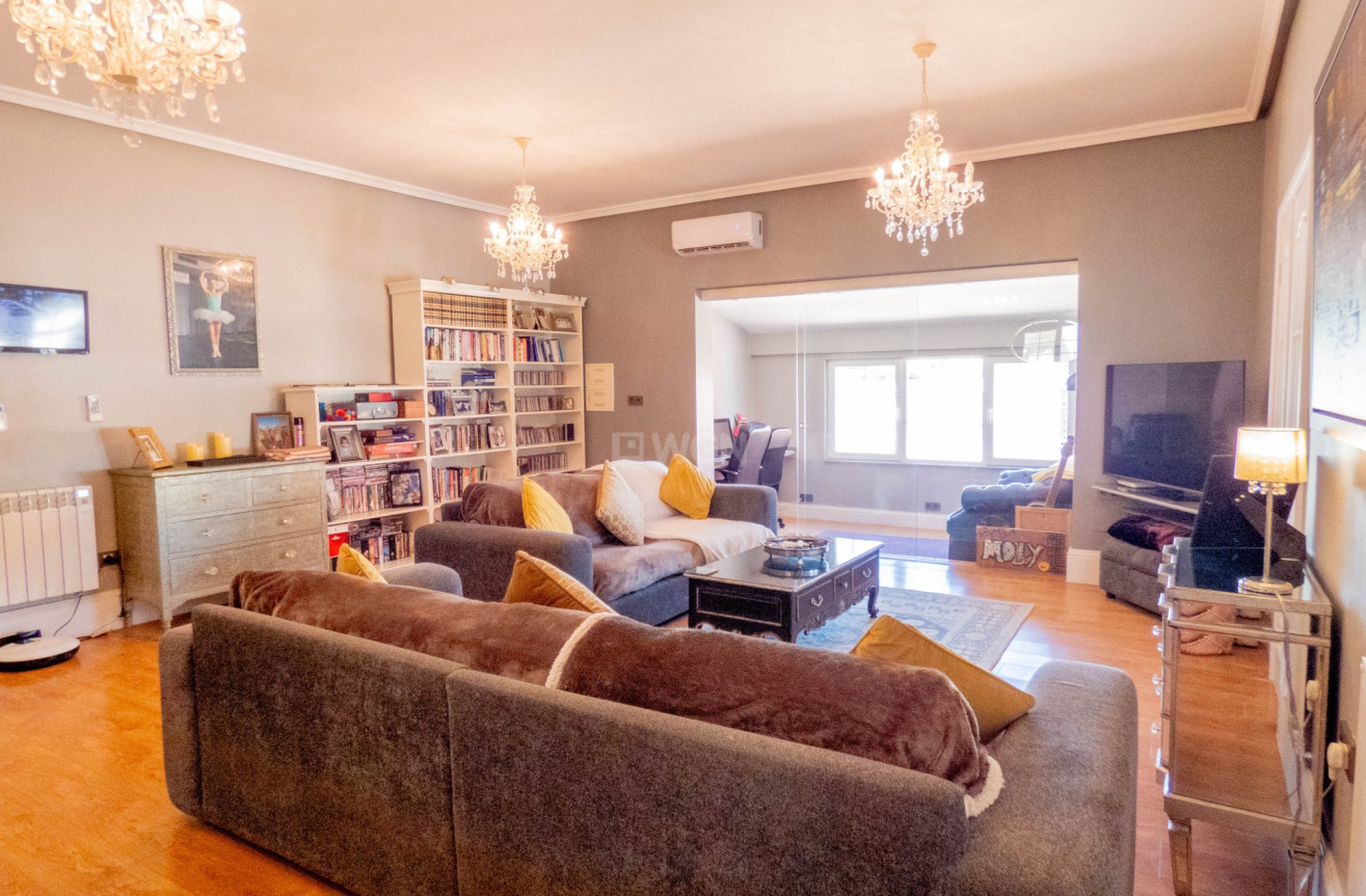 Odsprzedaż - Villa - Heredades - Costa Blanca