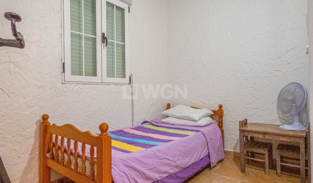 Odsprzedaż - Villa - Heredades - Costa Blanca