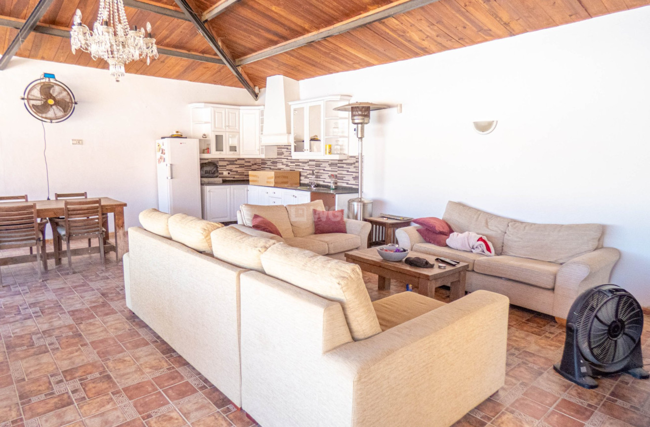 Odsprzedaż - Villa - Heredades - Costa Blanca