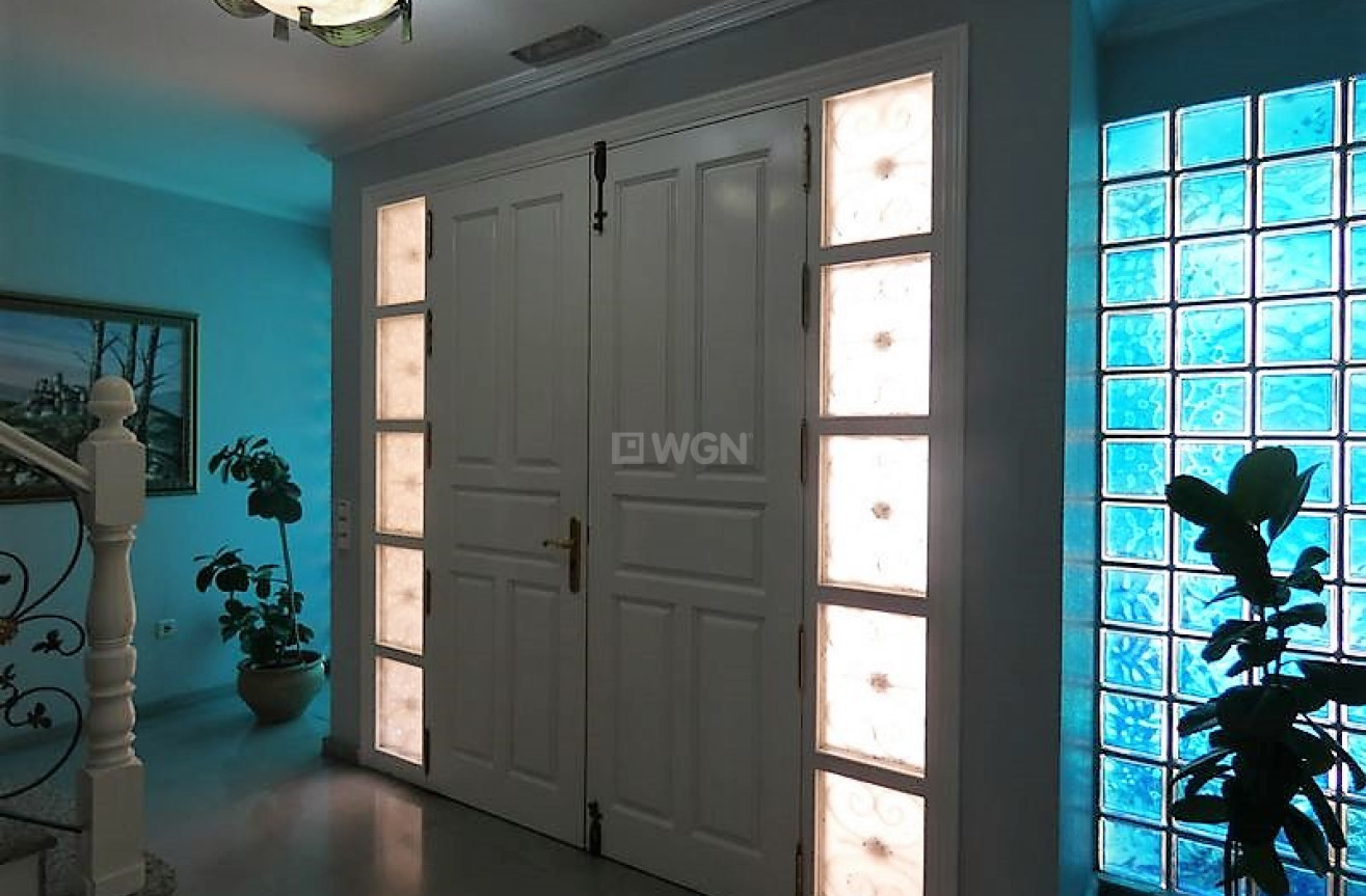 Odsprzedaż - Villa - Almoradí - Inland