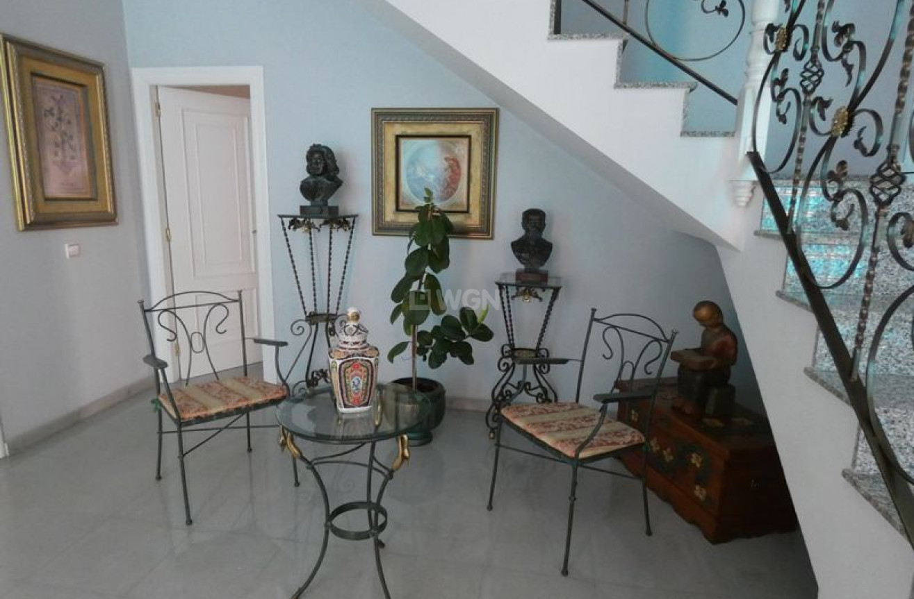 Odsprzedaż - Villa - Almoradí - Inland