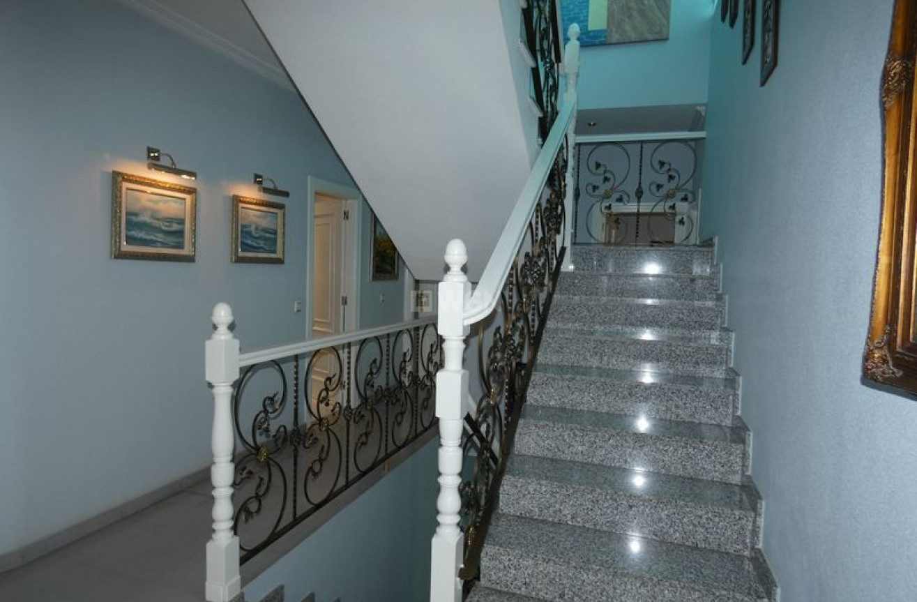 Odsprzedaż - Villa - Almoradí - Inland